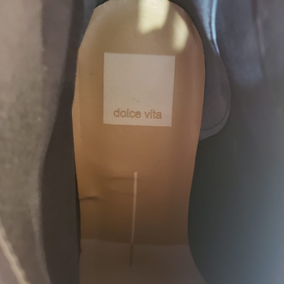 Dolce Vita gray suede boots worn once - Picture 6 of 6